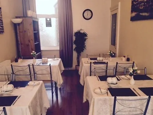 Hazelgrove Guest House Blackpool